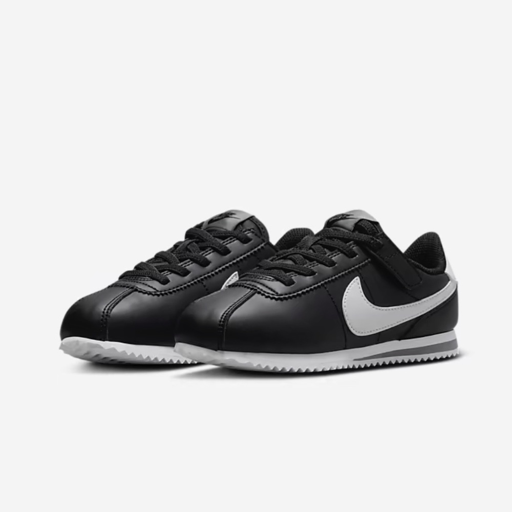 NEW Nike Kids Cortez EasyOn Black and White Sneakers